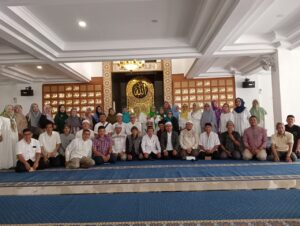 Read more about the article Pengajian ke-4 Alumni Smansa Digelar di Masjid At-Taqwa Balaikota Bogor
